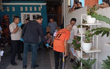 Rekonstruksi Suami Bunuh Istri di Tanjungpinang, Tersangka Peragakan 59 Adegan