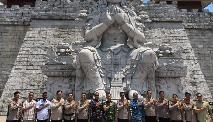 Kapolresta Tanjungpinang Ikuti Anev Sitkamtibmas dan Monitoring Pelayanan Idul Fitri 1447 H