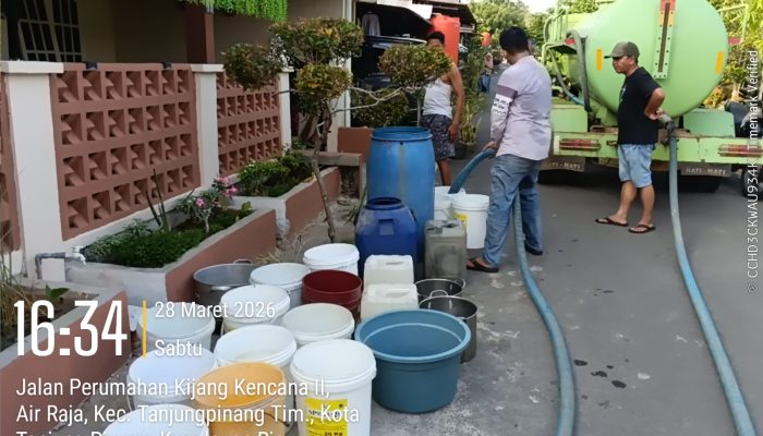 Pemko Tanjungpinang Distribusikan 75 Ton Air Bersih Untuk Warga Terdampak Kekeringan