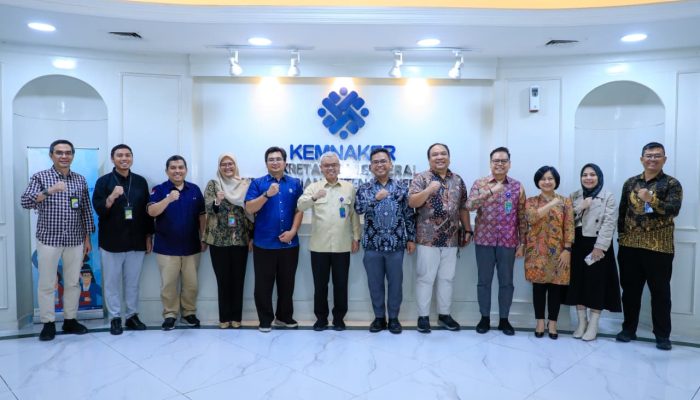 Kemnaker–Pertamina Jajaki Kerja Sama Pelatihan HSE dan Operator SPBU
