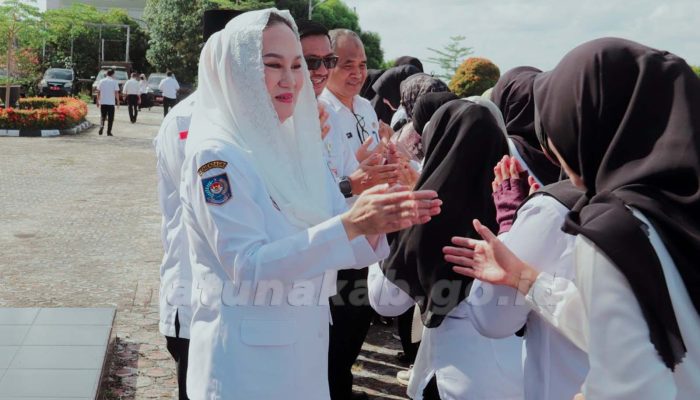 Pasca Libur Lebaran, Pemkab Natuna Gelar Apel Bersama Disejalankan Halal Bihalal