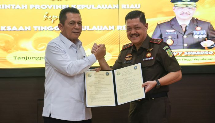Pemprov Kepri Hibah Lahan 2000 Meter Persegi di Natuna Kepada Kejati Kepri