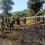 BPBD Natuna Padamkan Kebakaran lahan Kosong Kawasan Permukiman Warga