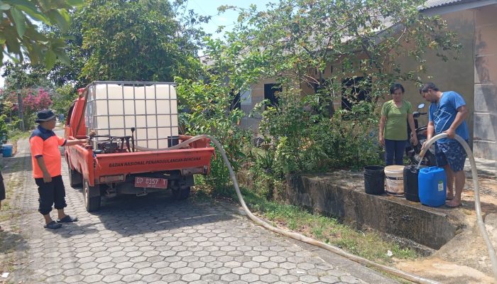 BPBD Tanjungpinang Telah Salurkan 745,5 Ton Air Bersih ke Warga Terdampak Kekeringan
