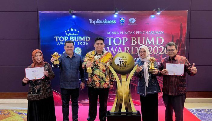 Bupati Roby Bersama BPR Bintan Sabet Tiga Penghargaan TOP BUMD Awards 2026
