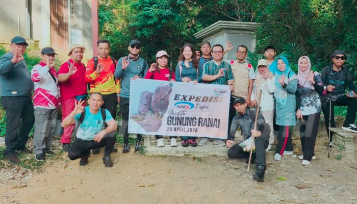 BPKP Kepri Kunker ke Natuna, Tinjau Geosite Gunung Ranai