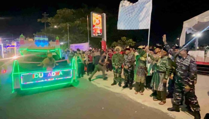 Puluhan Kendaraan Hias Semarakkan Pawai Takbir Iduladha 1447 H di Tanjungpinang