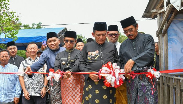 Dibangun TA 2025 Senilai Rp319 Miliar, Tambatan Perahu Nelayan di Karimun Diresmikan Gubernur Kepri