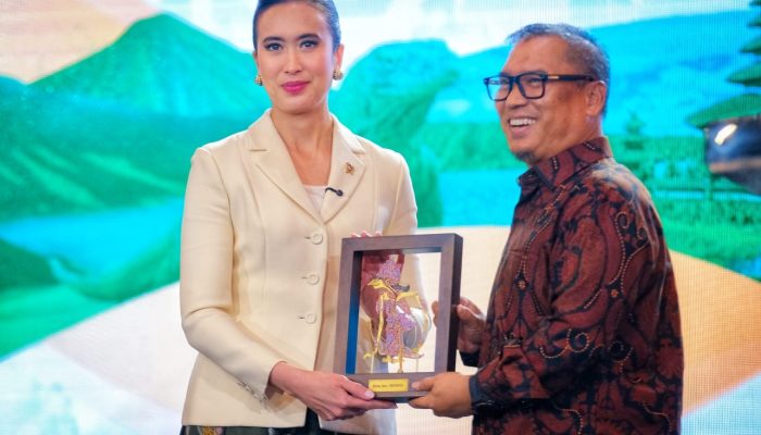 Rakornas Pariwisata 2026, Wagub Kepri Paparkan Penataan Cross Border Tourism dan Wisata Bahari
