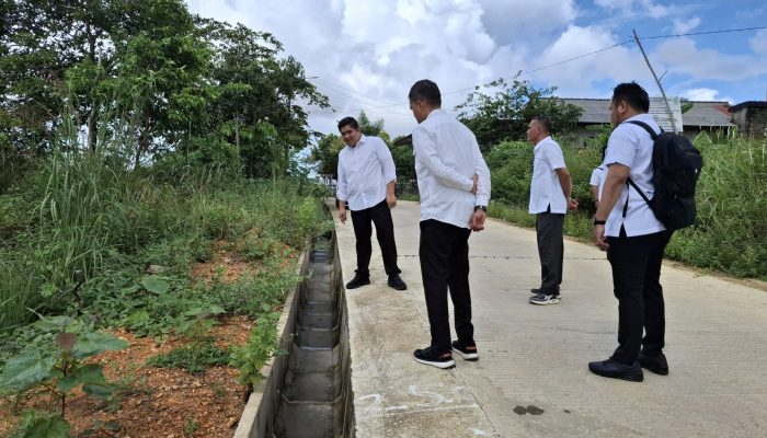 Tinjau Rehabilitasi Jalan Sei Jati di Bintan Timur, Bupati Bintan : Mari Jaga dan Rawat Bersama 