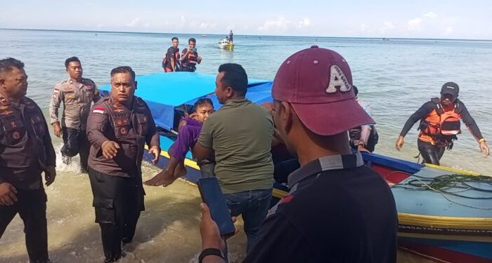 Dua Anak Meninggal Dunia Saat Berenang di Pantai Piwang Natuna 