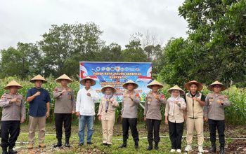 Polres Bintan Ikuti Panen Jagung dan  Peresmian Gudang Pangan Bersama Presiden 