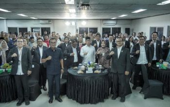 Wagub Kepri Kukuhkan DK3 Kepri, Kadiskominfo Jabat Waka DK3