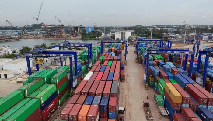 Januari-Mei 2026, Volume Peti Kemas Direct Call di TPK Batu Ampar Meningkat 125 Persen