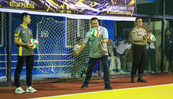 Turnamen Bola Volly Desa Gunung Kijang Cup III Tahun 2026 Dibuka, 18 Tim Ikuti Pertandingan