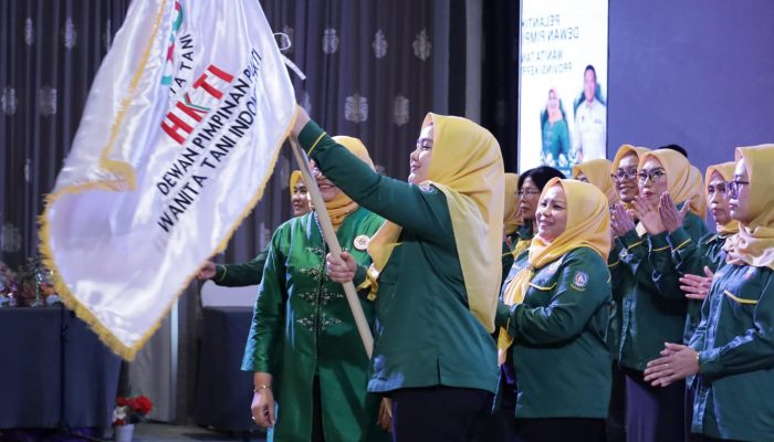 Wakil Bupati Bintan Hadiri Pelantikan DPD dan DPC Wanita Tani HKTI Kepri 2026-2031