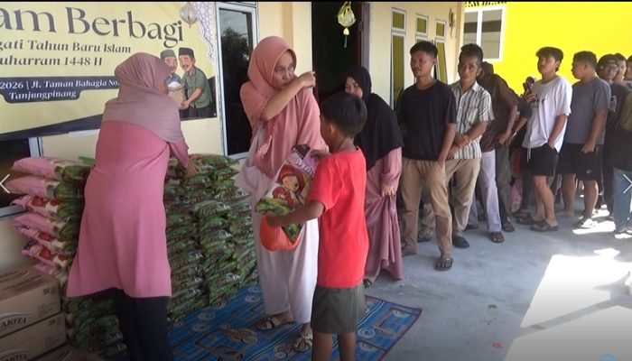 Sempena Muharam 1448 H, Warga Singapura Bagikan Sembako ke Tanjungpinang