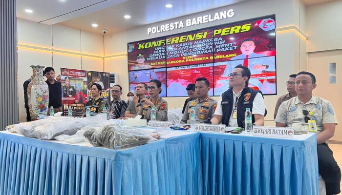 Sinergi Satresnarkoba Polresta Barelang dan Bea Cukai Batam , Ungkap Modus Baru Pengiriman Narkoba Jenis Sabu