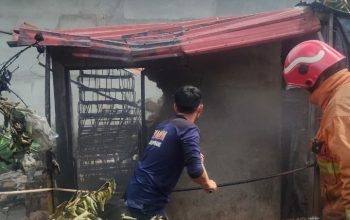 Kebakaran Dapur Warung di Jalan Ganet Tanjungpinang, Ditaksir Kerugian Rp40 Juta