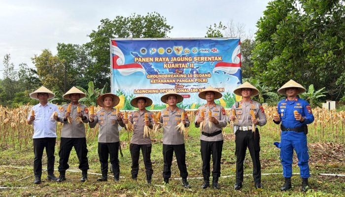 Polres Bintan Panen Ratusan Kilogram Jagung Pipil