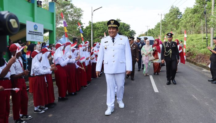 Bupati Roby Imbau Seluruh Masyarakat Partisipasi Meriahkan HUT Kemerdekaan RI