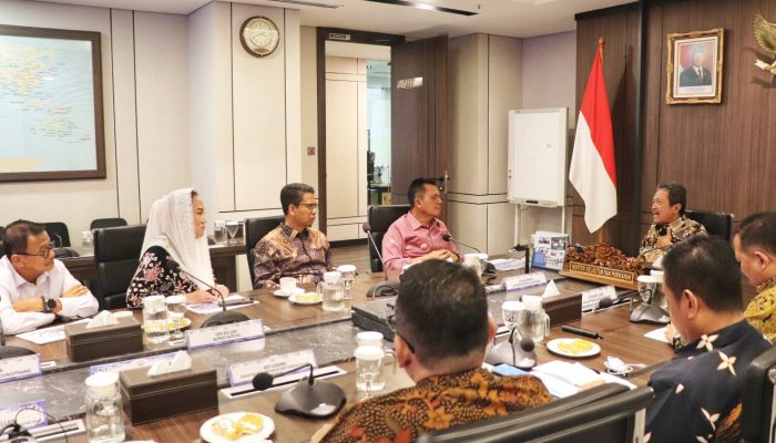 Gesa Pembangunan Koperasi Nelayan Merah Putih di Kepri, Gubernur Ansar Temui Menteri KKP