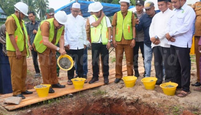 Pemkab Natuna Kucurkan Rp390 Juta untuk Pembangunan Tahap Awal Masjid Jami’ Tanjung