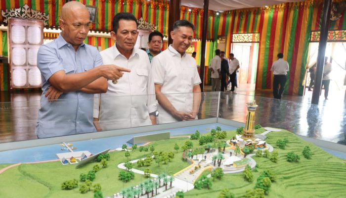 Perkenalkan Sejarah, Gubernur Ansar Dampingi JAM-Intel Kejagung Jelajahi Pulau Penyengat
