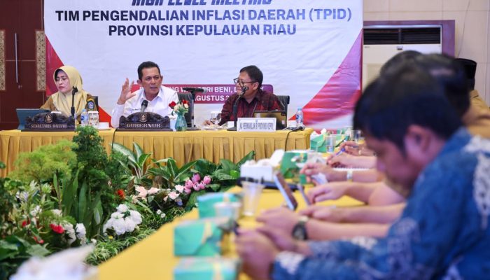 Pengendalian Inflasi, Gubernur Ansar: Perkuat Sinergi Lintas Instansi Jaga Stabilitas Harga
