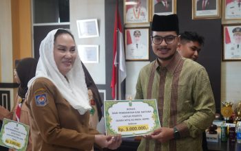 Pemkab Natuna Serahkan Bonus Juara MTQ XII Kepri 