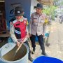 Minim Curah Hujan dan El Nino, Polsek Tanjungpinang Kota Distribusikan 5000 Liter Air Bersih Untuk Warga  