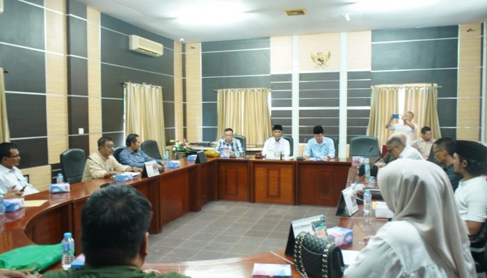Komisi II DPRD Karimun Gelar RDP Penataan Pedagang Pasar Puan Maimun