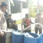 Polsek Tanjungpinang Kota Salurkan Air Bersih Untuk Warga Terdampak El Nino di Senggarang