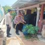 Sumur Warga Mengering, Polsek Bukit Bestari Distribusikan Air Bersih 5 Ton di Dompak