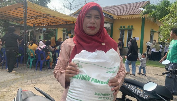 Sebanyak 22.174 Warga Tanjungpinang Terima 30 Kg Beras Untuk Tiga Bulan 