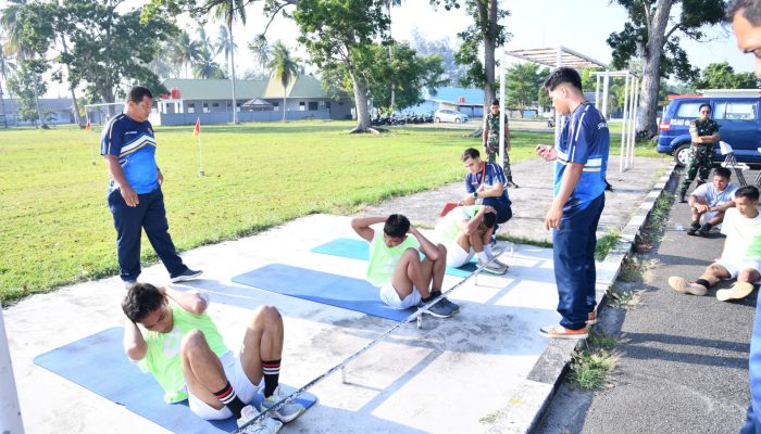 Uji Ketahanan Fisik, Casis Tamtama PK TNI AU Jalani Tes Samapta di Lanud RSA 