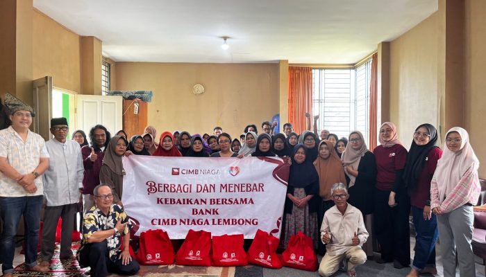 Jalin Kebersamaan dan Kepedulian, IKPKR Jabar dan CIMB Niaga Berbagi untuk Warga Sekitar