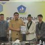 Dukung Bintan Juara, HMI Tanjungpinang-Bintan Serahkan Policy Brief Pembangunan kepada Bupati Bintan