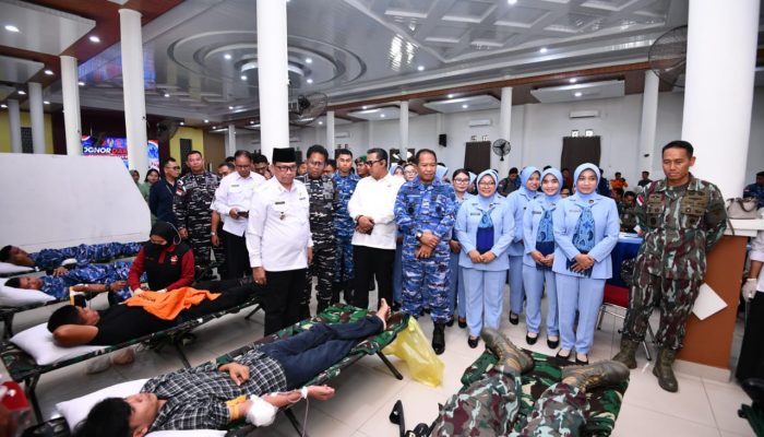 Peringati HUT ke-81 TNI, Aksi Donor Darah di Natuna Berhasil Kumpulkan 122 Kantong 