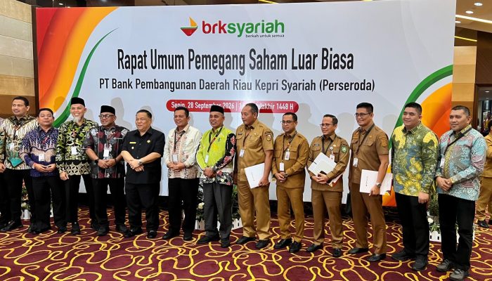 RUPS-LB BRK Syariah, Bupati Roby Harap Mampu Dukung Percepatan Pembangunan di Riau dan Kepri