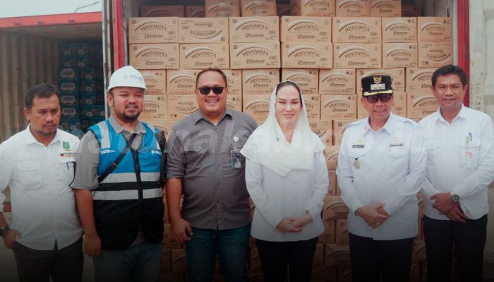 96.252 Liter MINYAKITA Tiba di Selat Lampa, Cen Sui Lan: Harga Sesuai HET Rp15.700 Per Liter