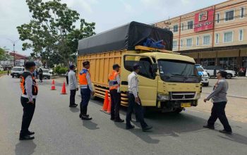 Dishub Tanjungpinang Tertibkan Tiga Truk ODOL Saat Operasi Gabungan