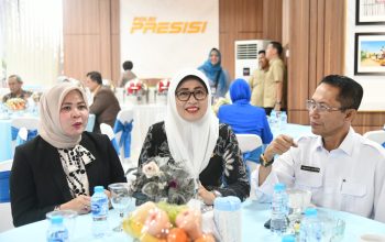 Sekdaprov Kepri Hadiri Upacara Farewell and Welcome Parade Kapolda Kepri 