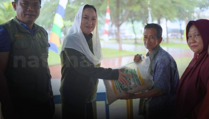 Ringankan Beban Warga, Pasar Murah di Natuna Jual Gula Pasir Rp12 Ribu Per Kg
