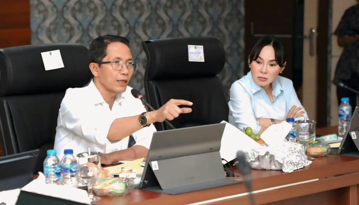 Amsakar-Li Claudia Siapkan Langkah Konkret Tangani Banjir, 167 Titik Jadi Prioritas