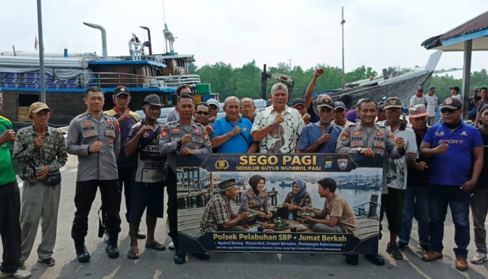 Jumat Berkah di Pelabuhan Tanjung Unggat, Buruh Akui Aktivitas Bongkar Muat Relatif Sepi 