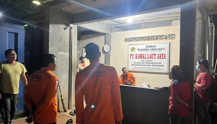 Tim SAR Lakukan Pencarian Korban Tubrukan Kapal Penangkap Ikan di Bintan