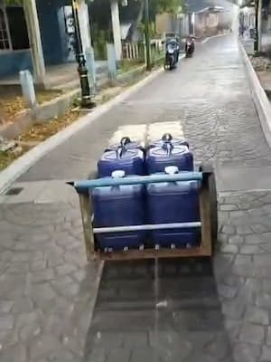 Masyarakat Penyengat Tanjungpinang Keluhkan Aliran SWRO Sudah Macet 5 Bulan